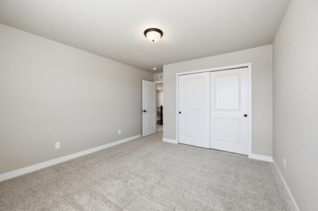 Building Photo - $2,340.95, 3 bed, 2.5 bath located in Colorado Springs with a fenced back yard