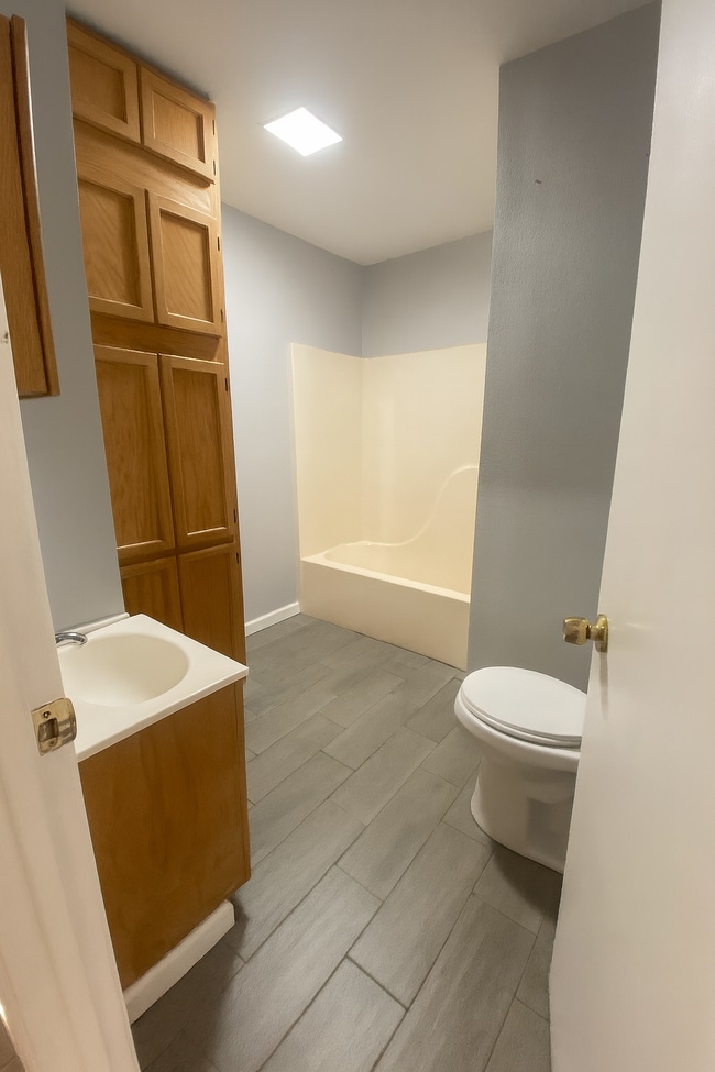 Building Photo - 23601 State Hwy 64