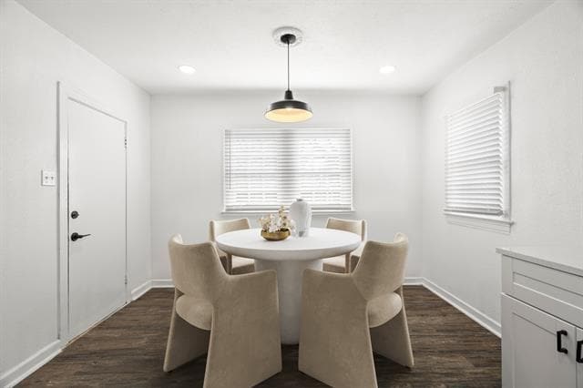 Building Photo - 612 W 5th St