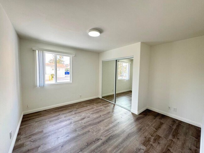 Building Photo - 7304-7308 Fulton Street