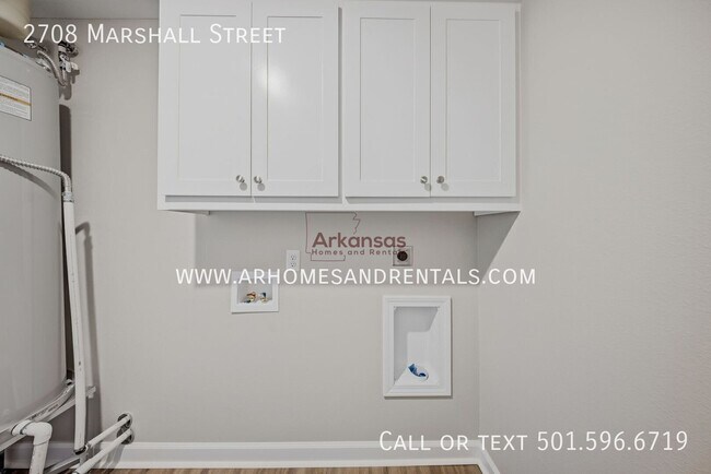 Building Photo - 2708 Marshall St