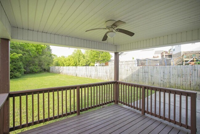 Building Photo - 822 Sugarcane Way
