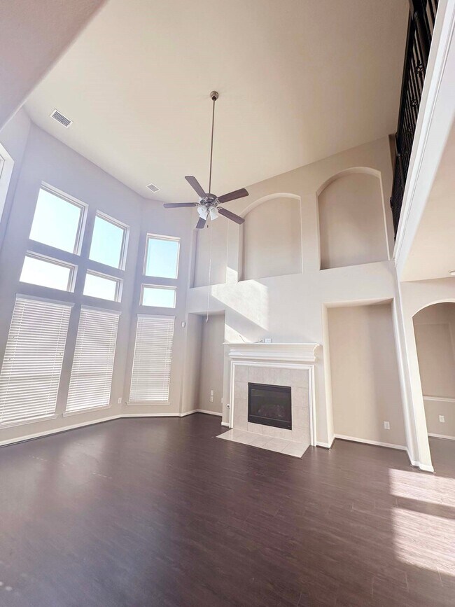 Building Photo - 25981 N Kings Mill Ln