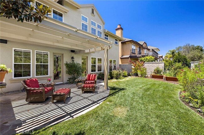 Building Photo - 48 Downfield Way