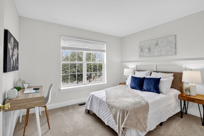 Building Photo - 23 Swanton Ln