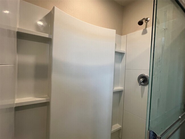 Building Photo - 4711 Prairie Chase Dr