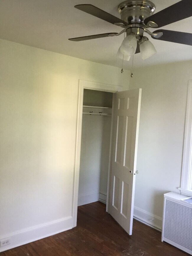 Building Photo - 3 br, 2 bath House - 2090 NEW DANVILLE PIKE