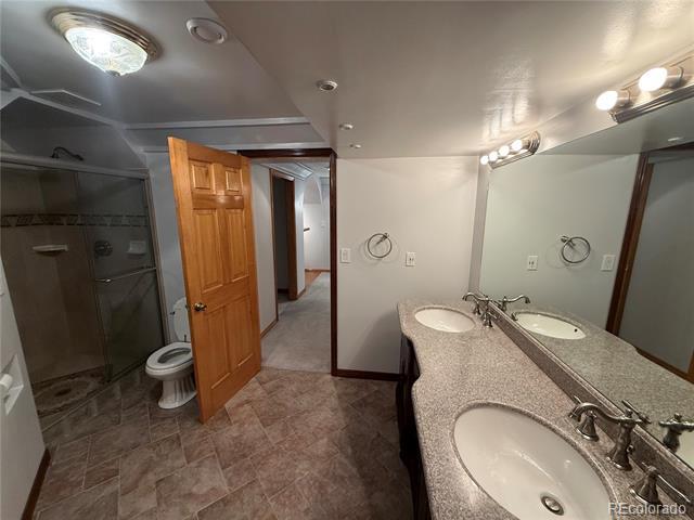 Building Photo - 7100 W Yale Ave