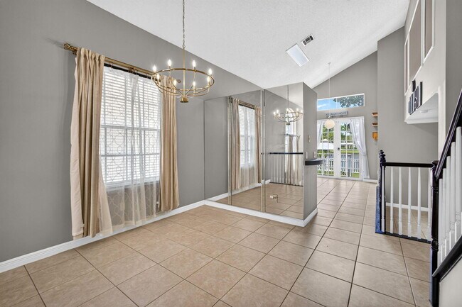Building Photo - 1204 Oakwater Dr