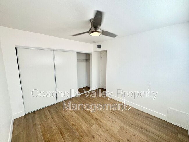 Building Photo - 73525 Shadow Mountain Dr