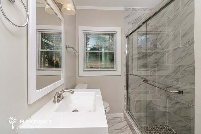 Building Photo - 1381 Benteen Way SE