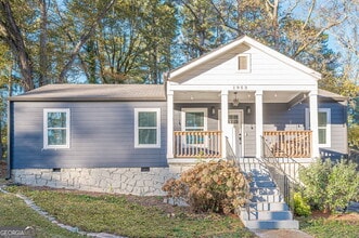 Building Photo - 1953 Beecher Rd SW