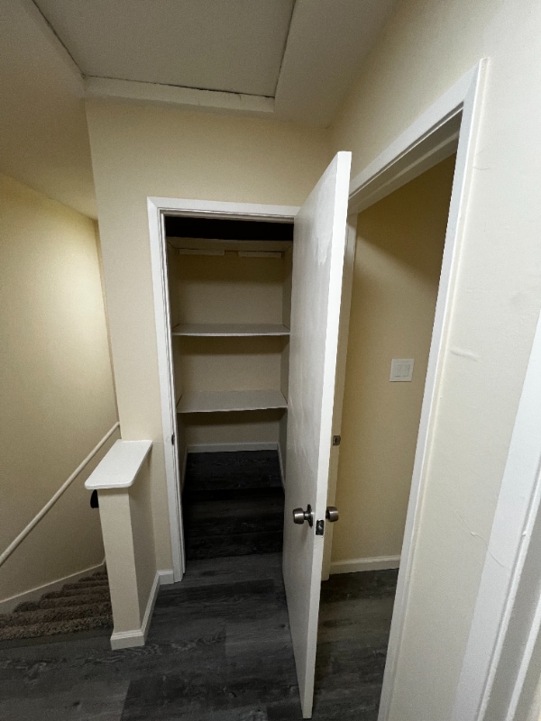 Building Photo - 4327 Fairlands Dr