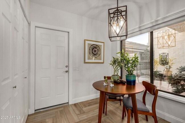 Building Photo - 4616 N 65th St