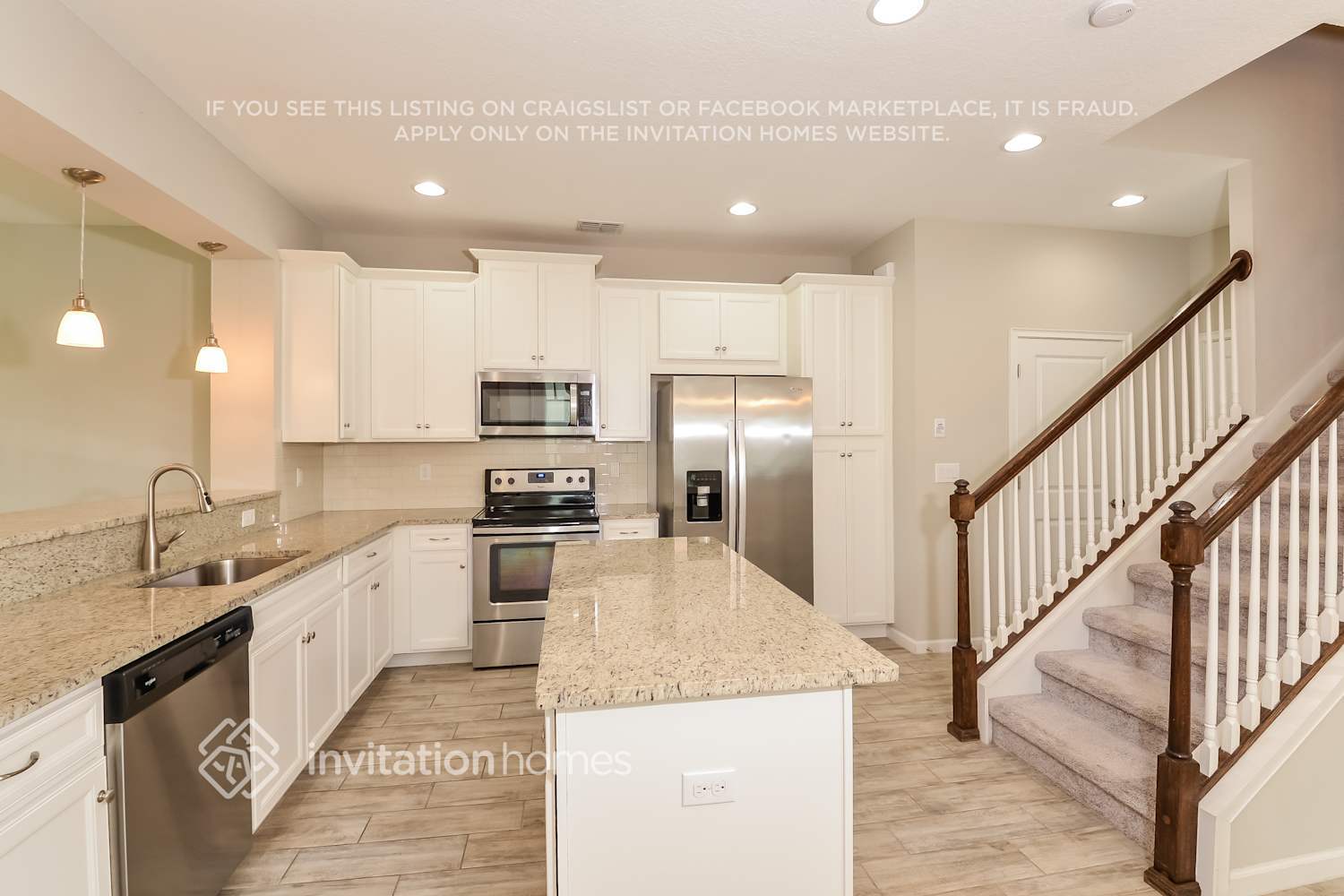 Building Photo - 5024 Skyview Ln