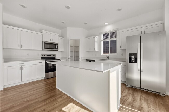 Building Photo - 489 Cremini Lp SE