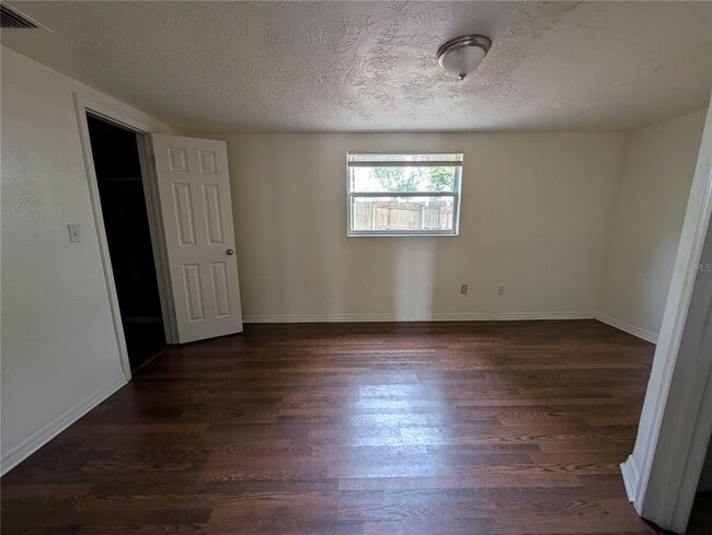 Building Photo - 3227 Darlington Rd