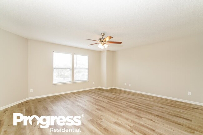 Building Photo - 5644 W Littleton Dr