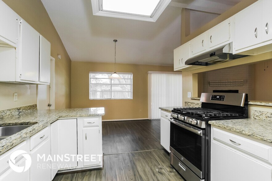 Building Photo - 3719 Lemon Tree Ln