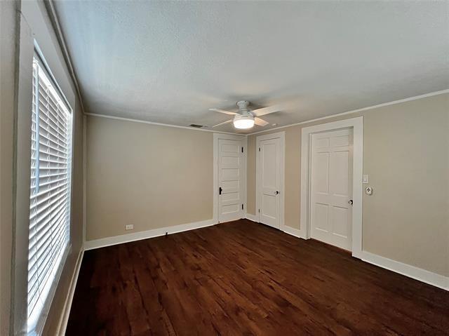 Building Photo - 713 Spring St