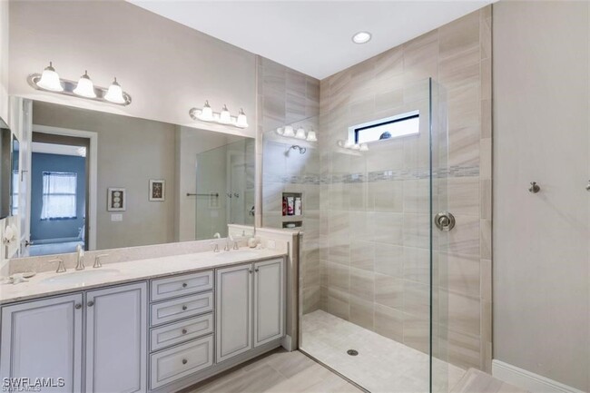 Building Photo - 4714 Formosa Dr
