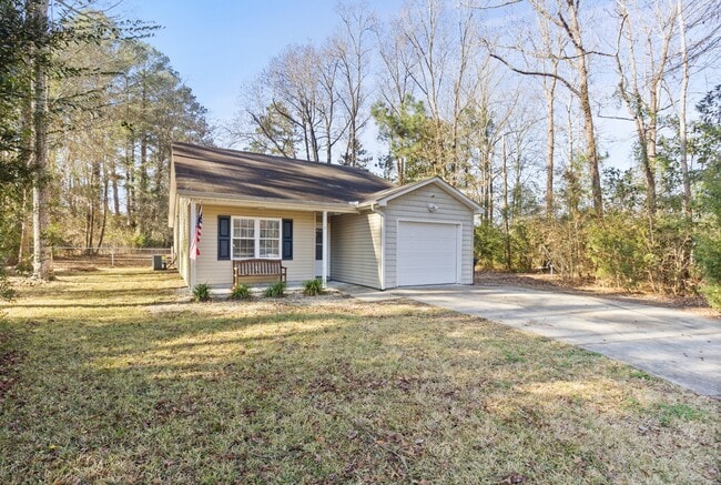 Building Photo - 1710 Charles St