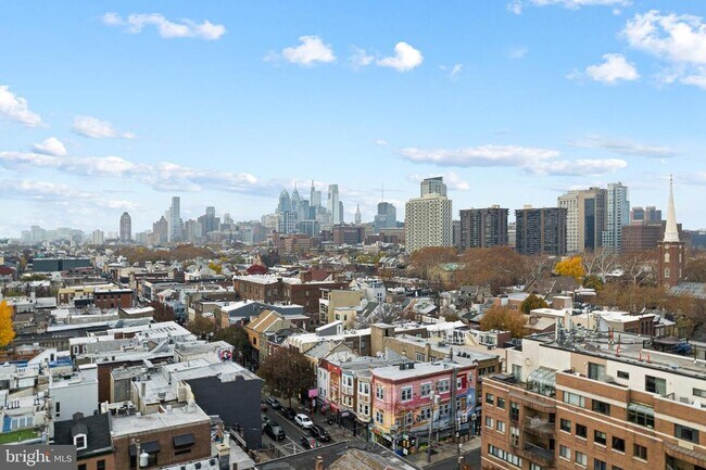 Building Photo - 252 South St