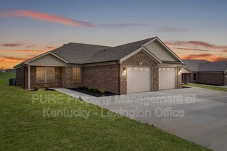 Building Photo - 720 Leeward Ct
