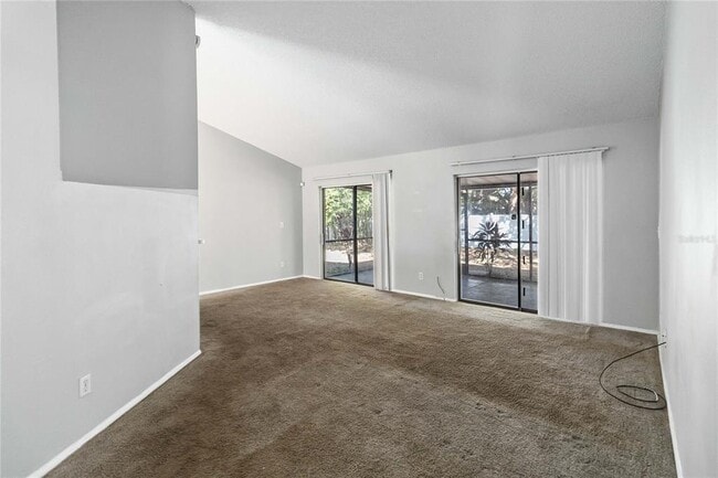 Building Photo - 218 Cranbrook Dr