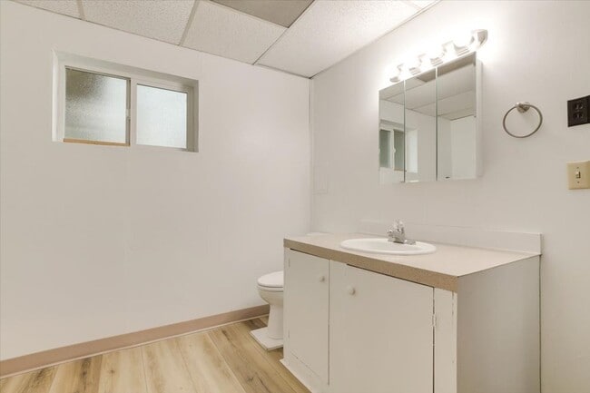 Building Photo - Charming 3 bedroom 3 bathroom house in Tigard!