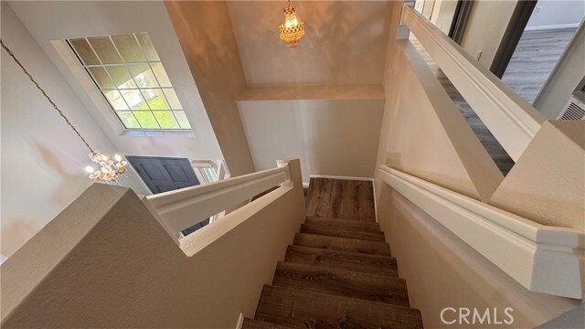 Building Photo - 815 Alpine Dr