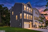 Building Photo - 1863 Bergerac Ct