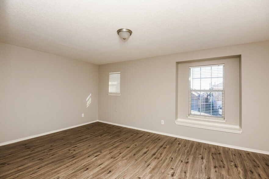 Building Photo - 7512 Rock Garden Trail
