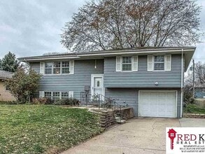 Building Photo - 2524 S 123rd Ave