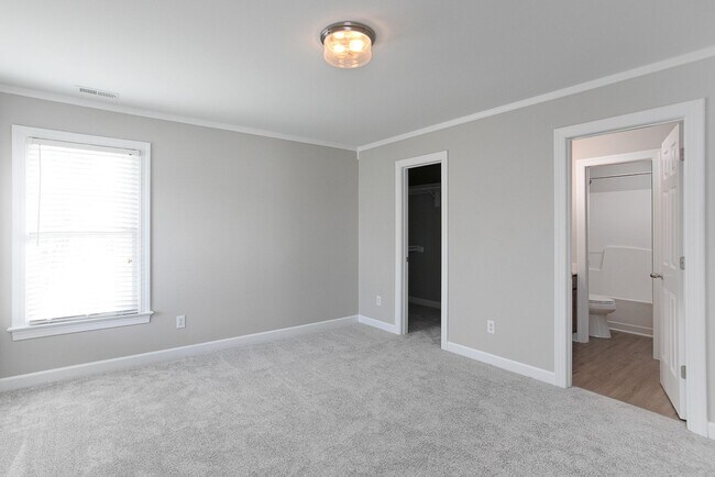 Building Photo - Beautiful 5 bedroom home in Cameron Estates!