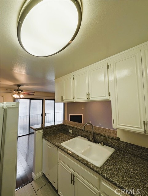 Building Photo - 11162 Camarillo St