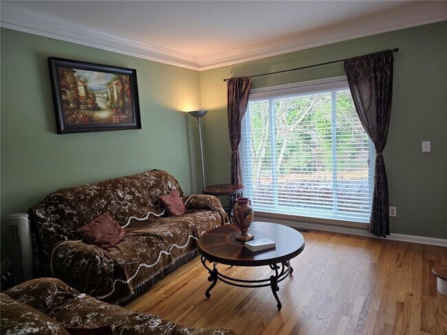 Building Photo - 5085 Byers Rd