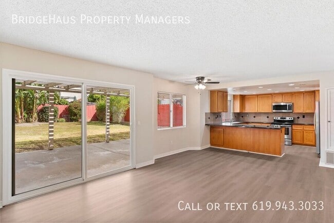 Building Photo - 9082 Westvale Rd