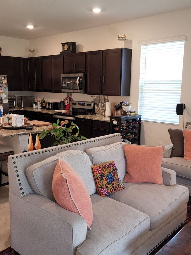 Building Photo - 3 br, 2 bath House - 8913 Rockwood Court