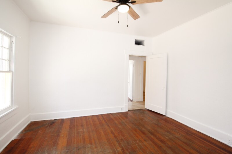 Building Photo - 2900 San Diego Ave