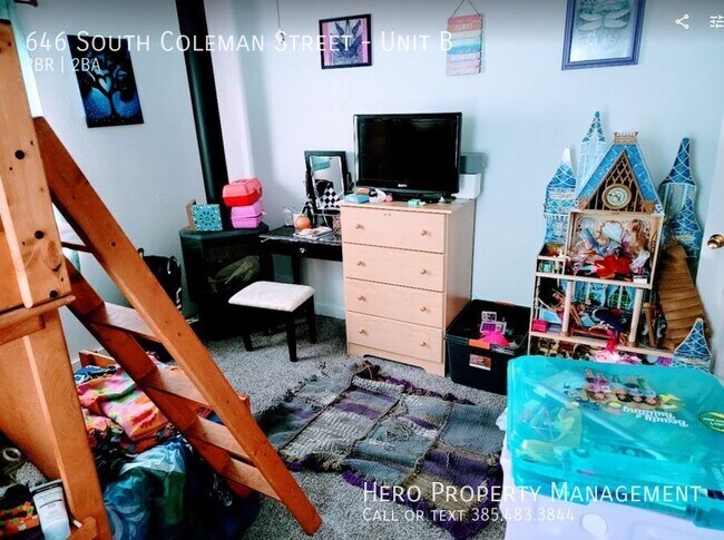 Building Photo - 646 S Coleman St