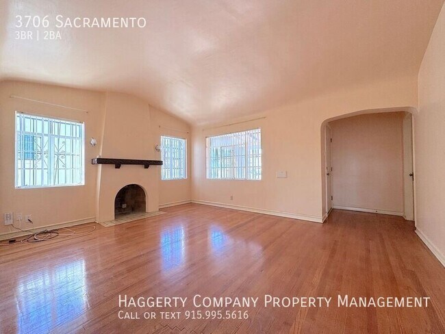 Building Photo - 3706 Sacramento-