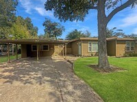 Building Photo - 6713 Norma St