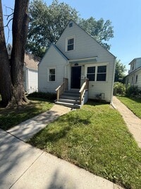 Building Photo - 16963 Shea Ave