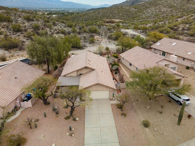 Building Photo - Saguaro Ridge