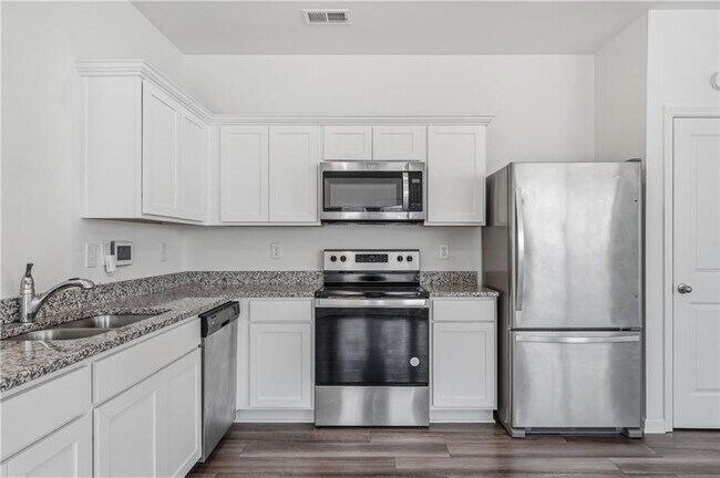 Building Photo - 206 Fenchurch Wy