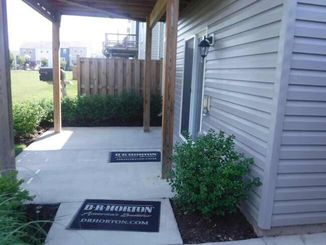 Building Photo - 188 Drexel Ct
