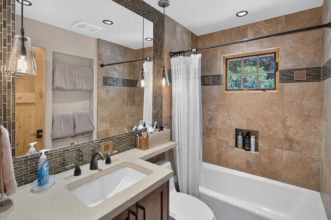 Building Photo - 12573 St Moritz Ln