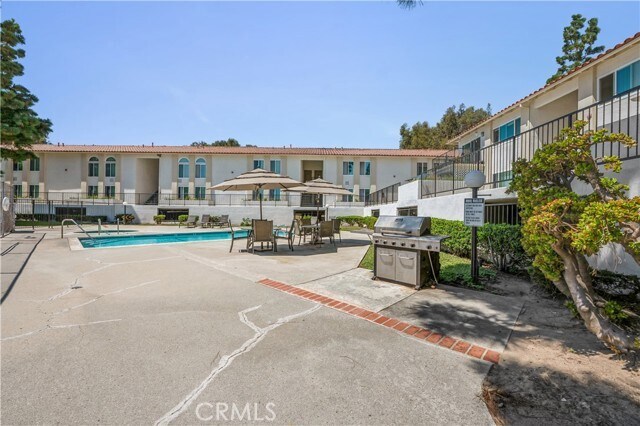 Building Photo - 18225 Kingsdale Ave