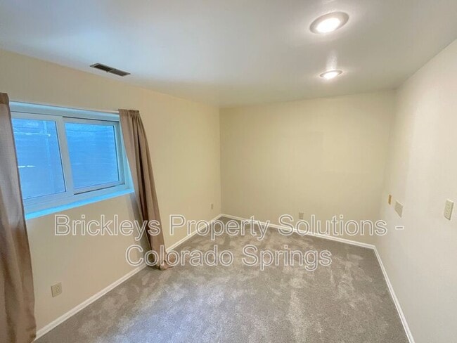 Building Photo - 4375 Cassidy St